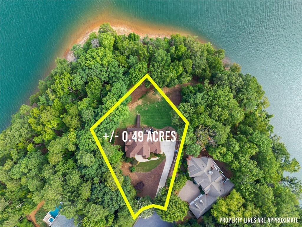 Point Overlook , Gainesville, GA 30501