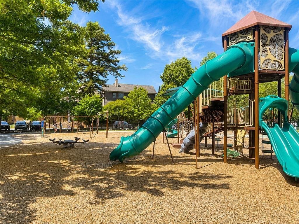 Camille Dr, Brookhaven, GA 30319