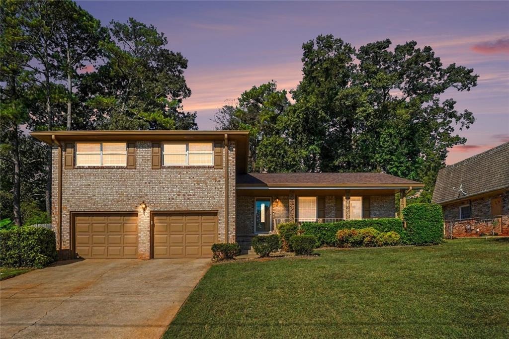 Oregon Trl, Decatur, GA 30032