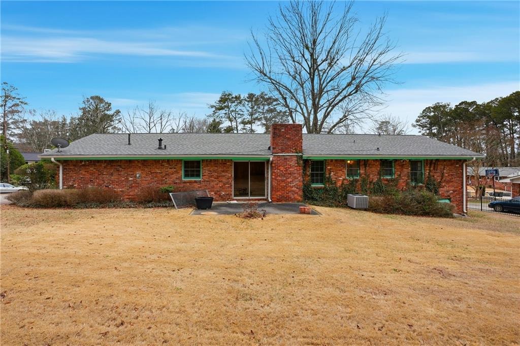 Heather Dr, Atlanta, GA 30344