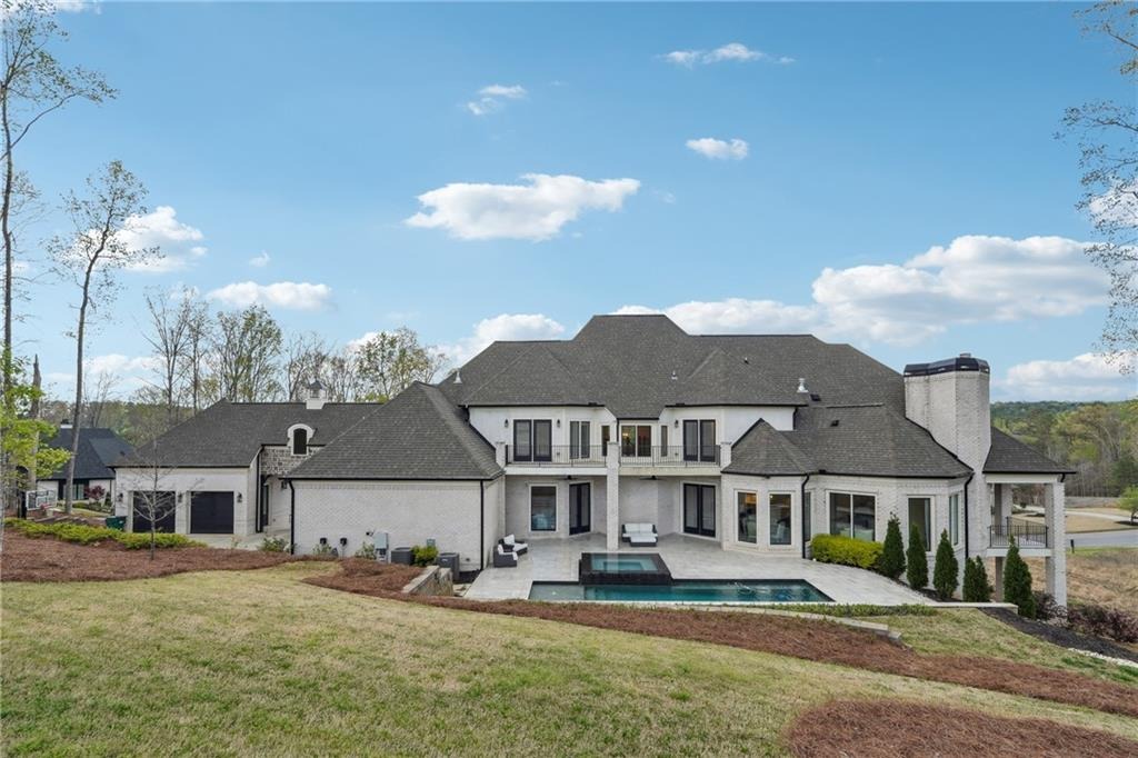 Traditions Dr, Alpharetta, GA 30004