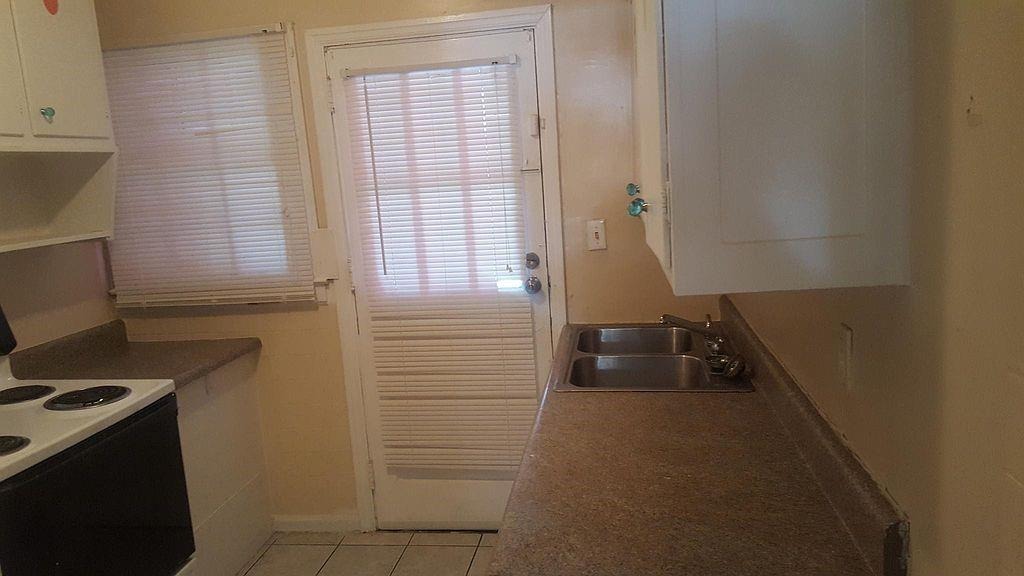 Cape Coral Dr, Atlanta, GA 30310 #1