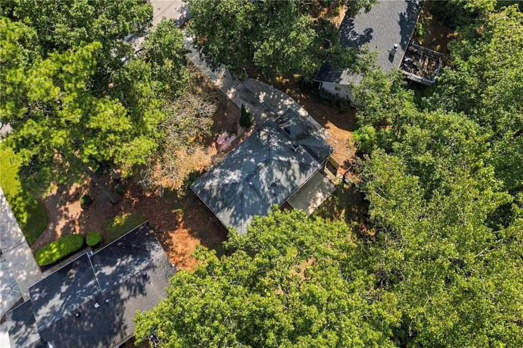 Cedar Ridge Trl, Stone Mountain, GA 30083
