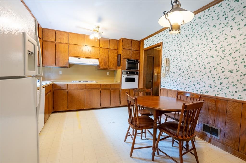 Cardinal Dr, Tucker, GA 30084