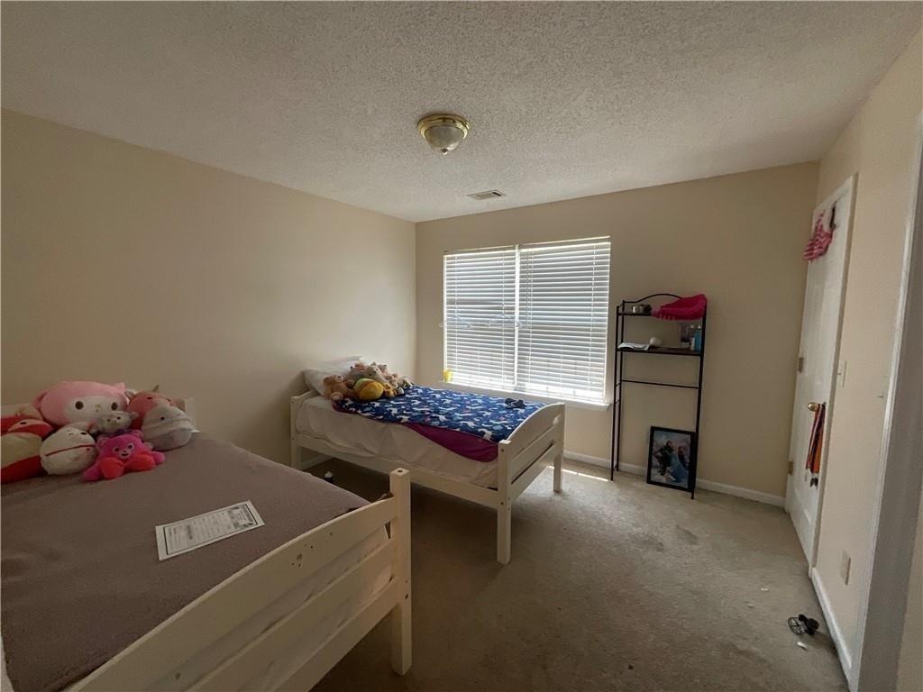 Hickory Lane Cir, Union City, GA 30291