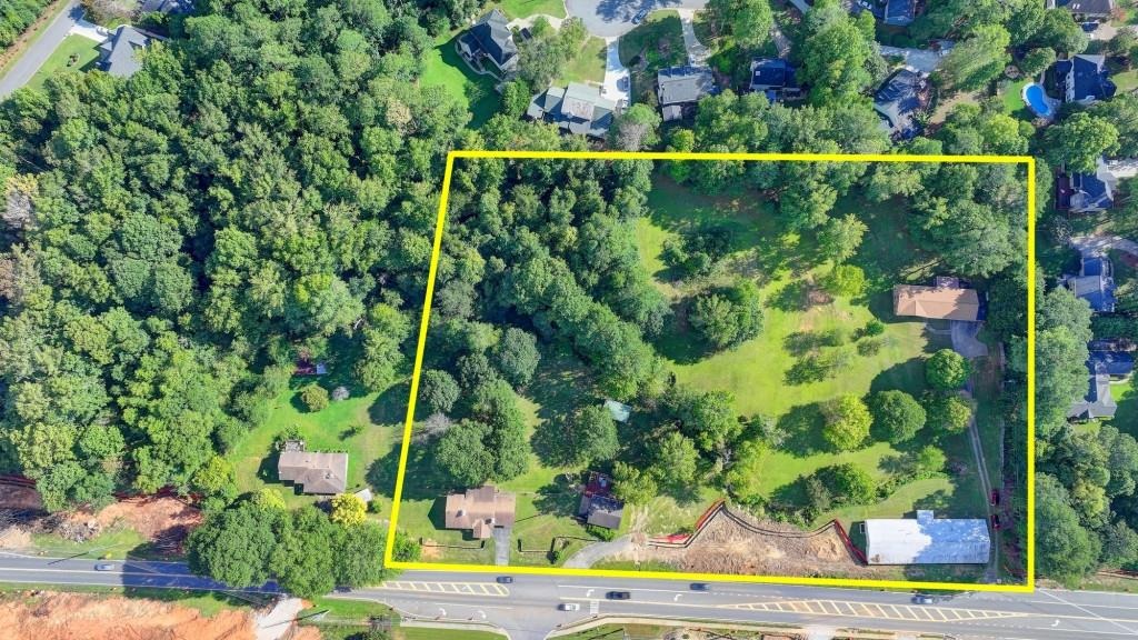 Abbotts Bridge Rd, Johns Creek, GA 30097