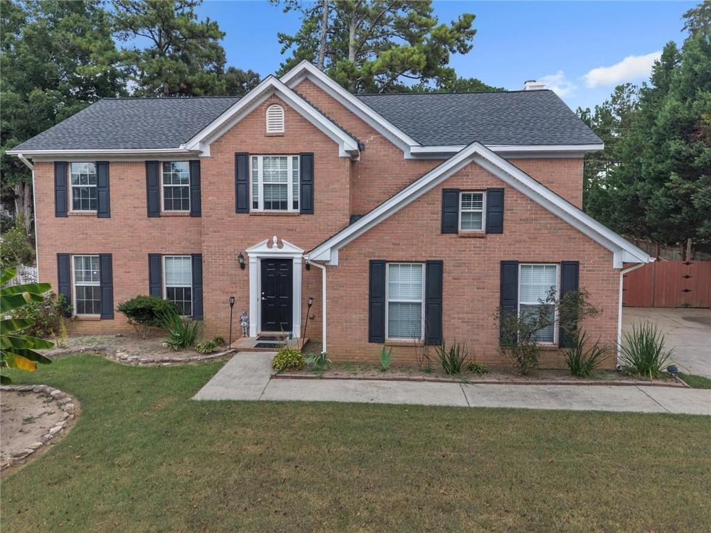 Madison Chase Dr, Lawrenceville, GA 30045