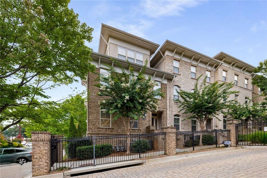 Lavista Cir, Atlanta, GA 30324 #1