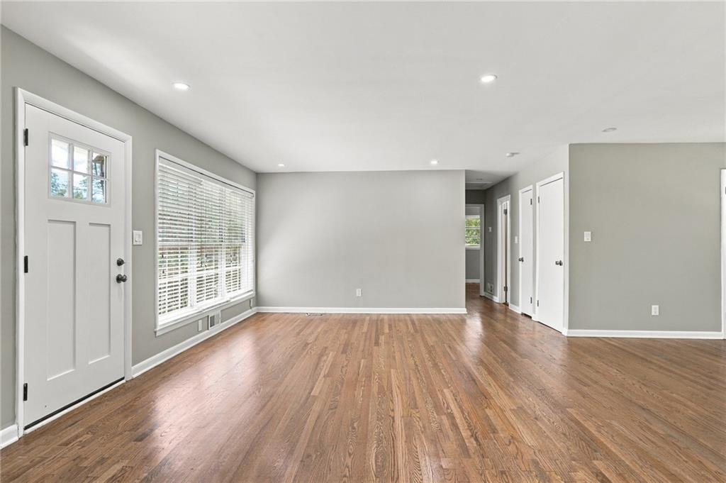 Elmwood Cir, Atlanta, GA 30339 #1