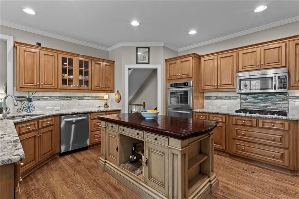 Hardage Farm Dr, Marietta, GA 30064