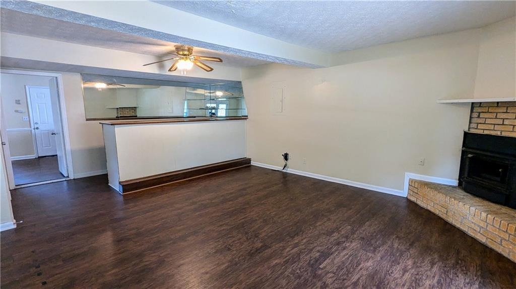 Corners Cir, Lithonia, GA 30058