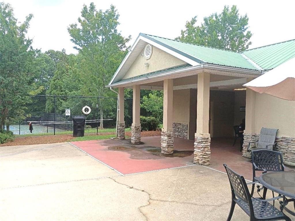 Lower Creek Dr, Douglasville, GA 30135