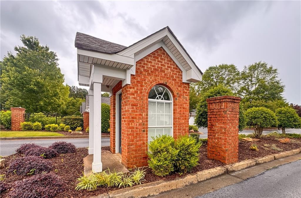 Orchard Pl, Roswell, GA 30076