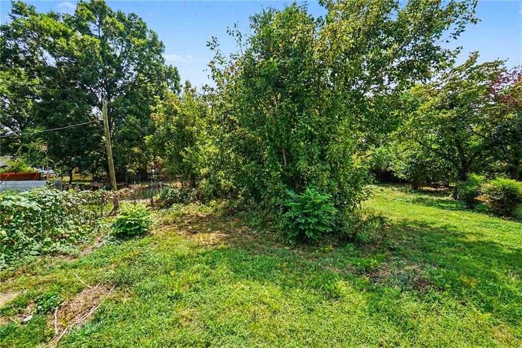 Gibson St, Cedartown, GA 30125