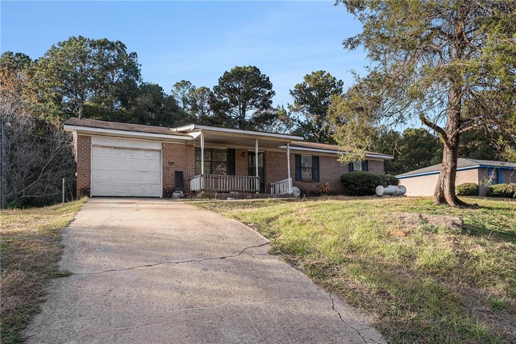 Higgins Rd, Flovilla, GA 30216