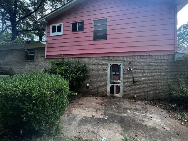 Bressler Cir, Decatur, GA 30035