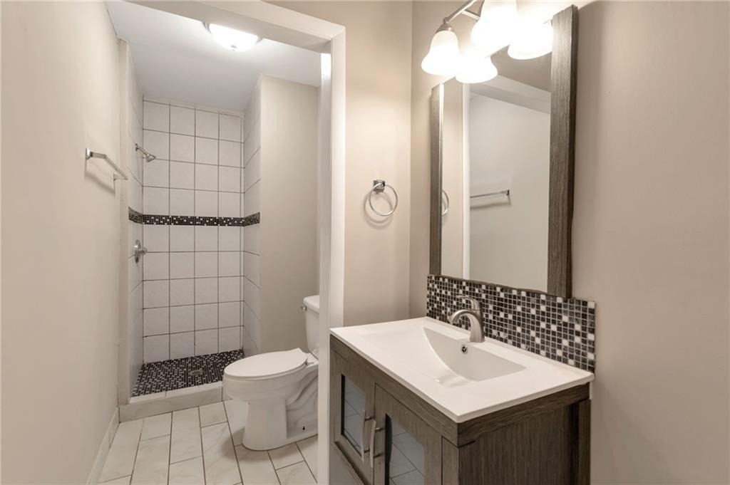 Woodbriar Cir, Tucker, GA 30084 #1
