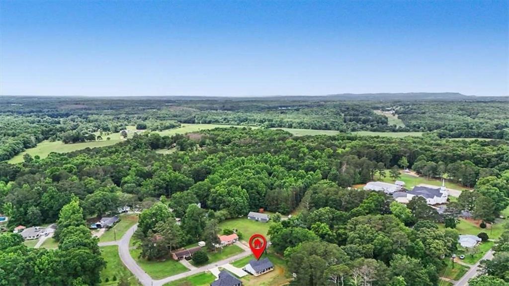Holly Rd, Bowdon, GA 30108