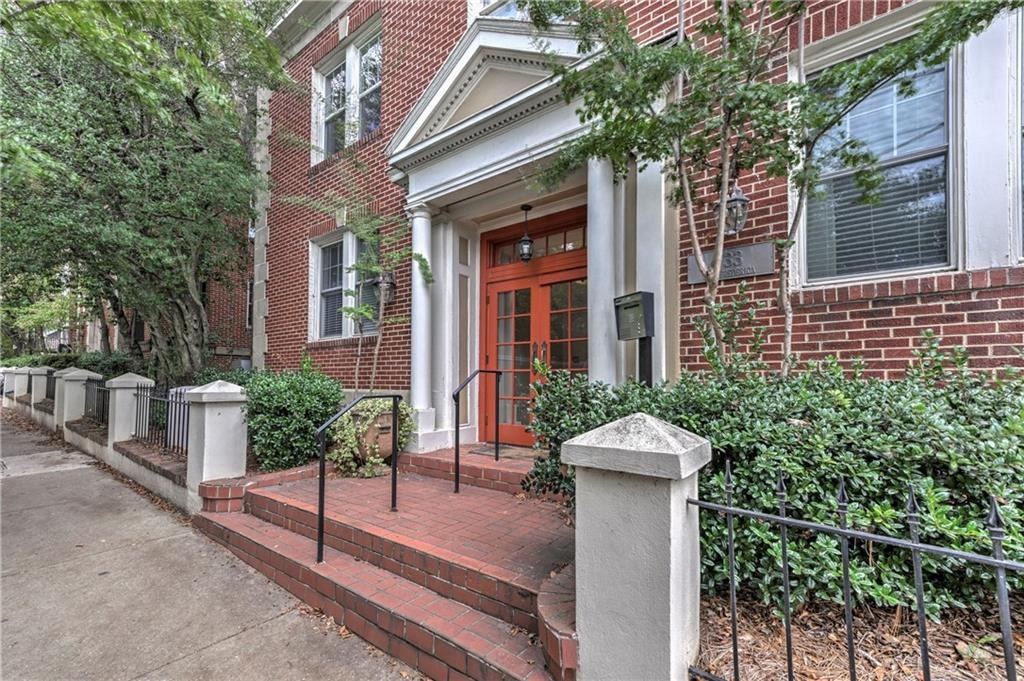 Elkmont Dr, Atlanta, GA 30306