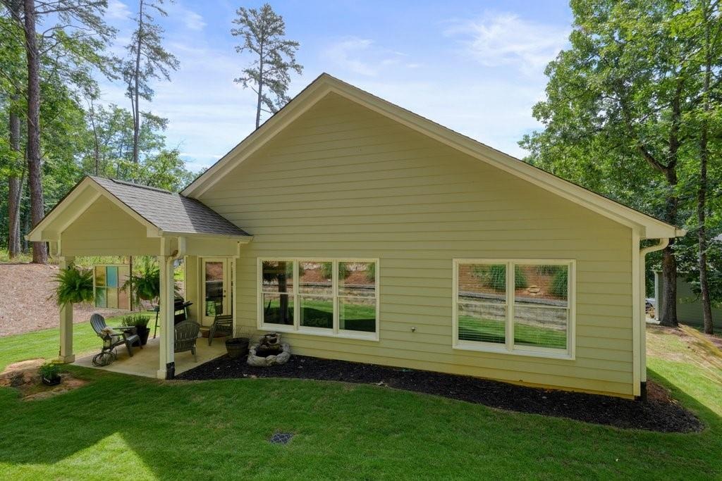 Cherry Ct, Waleska, GA 30183