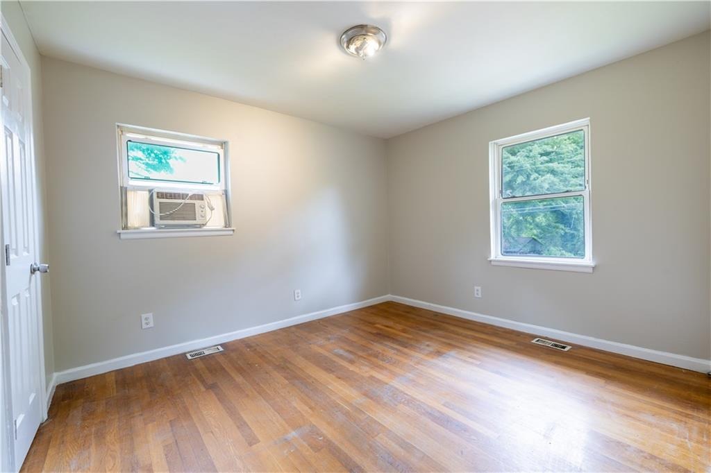 Delmoor Dr, Atlanta, GA 30311