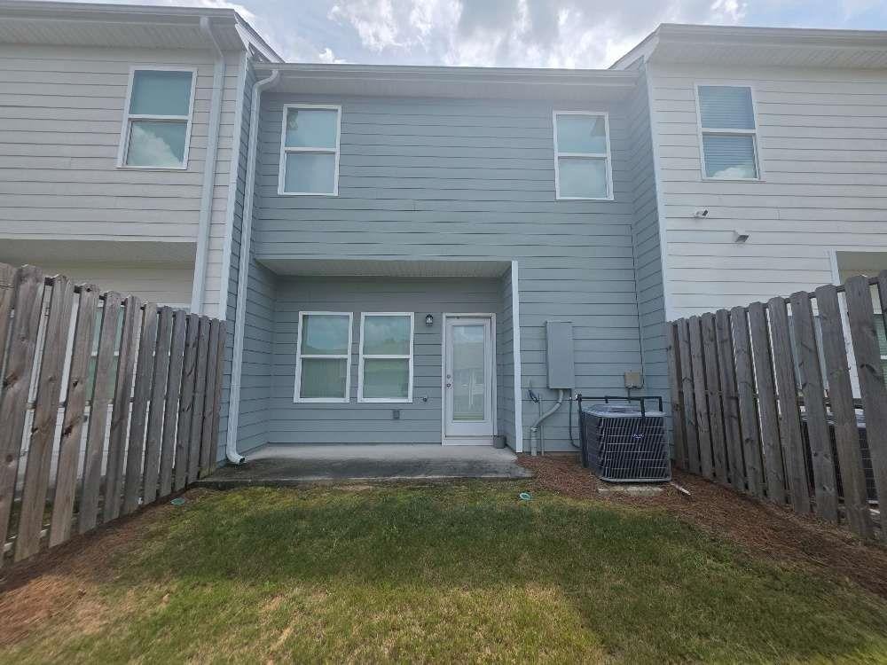 Smithgall Ct, Union City, GA 30291