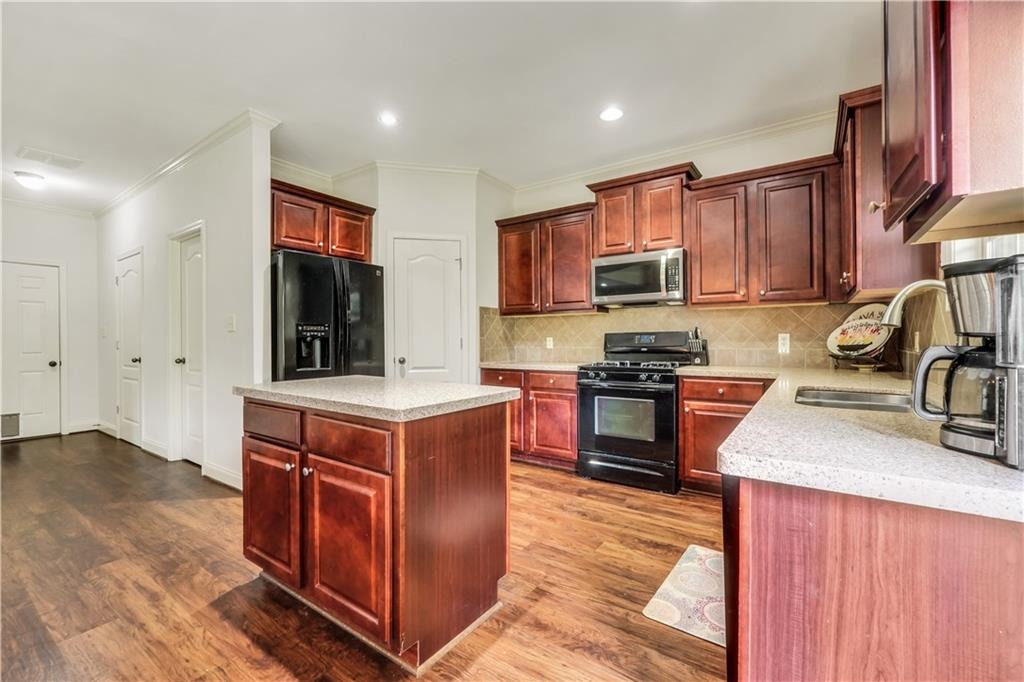 Northwood Creek Way, Oxford, GA 30054