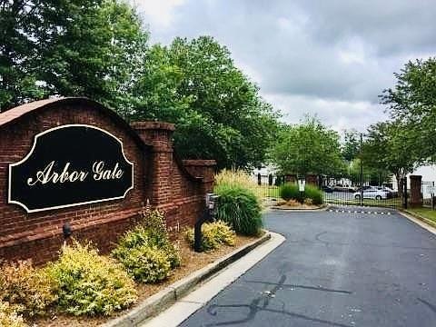 Arbor Gate Dr, Mableton, GA 30126