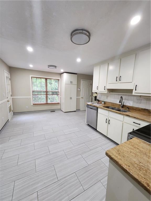Green Hollow Ct, Conyers, GA 30012 #1