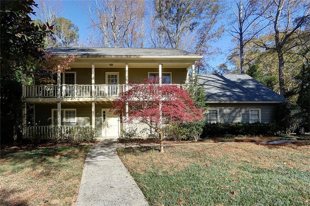 Nesbit Ferry Ln, Sandy Springs, GA 30350