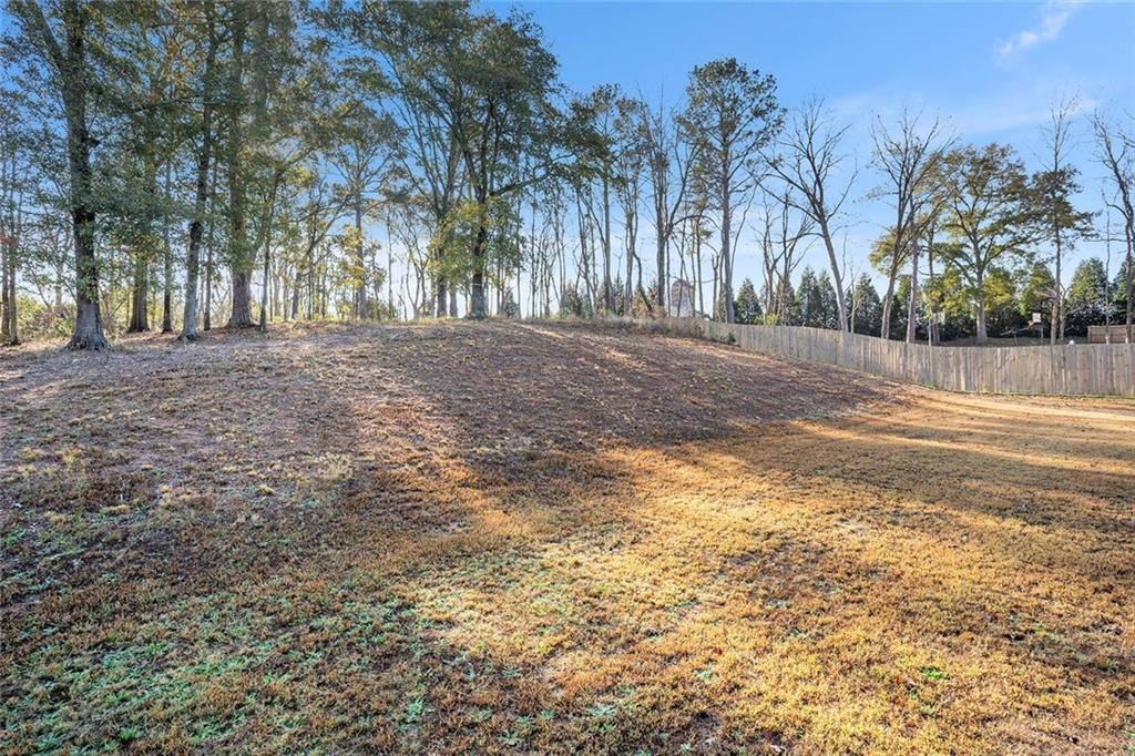 Shagbark Ln, Mcdonough, GA 30252