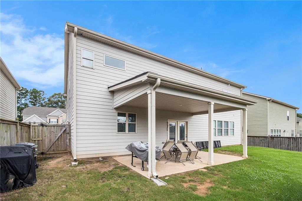 Fanleaf Dr, Fairburn, GA 30213