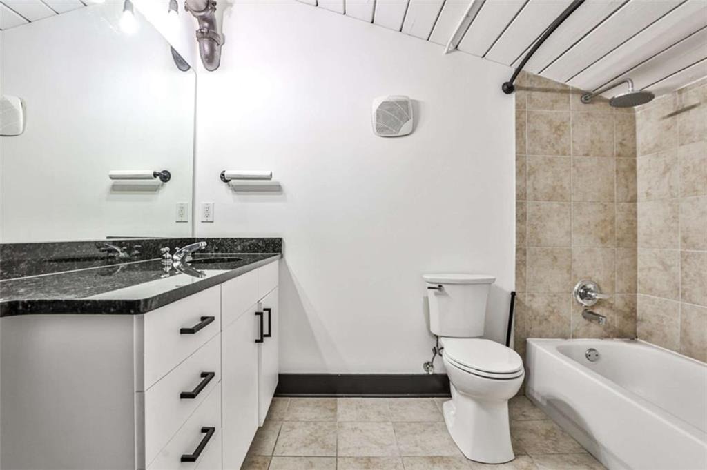 Caroline St, Atlanta, GA 30307