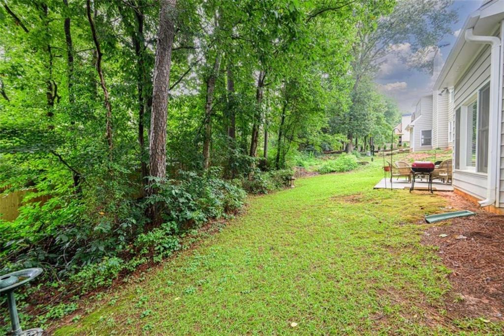 Soft Pine Ln, Acworth, GA 30102