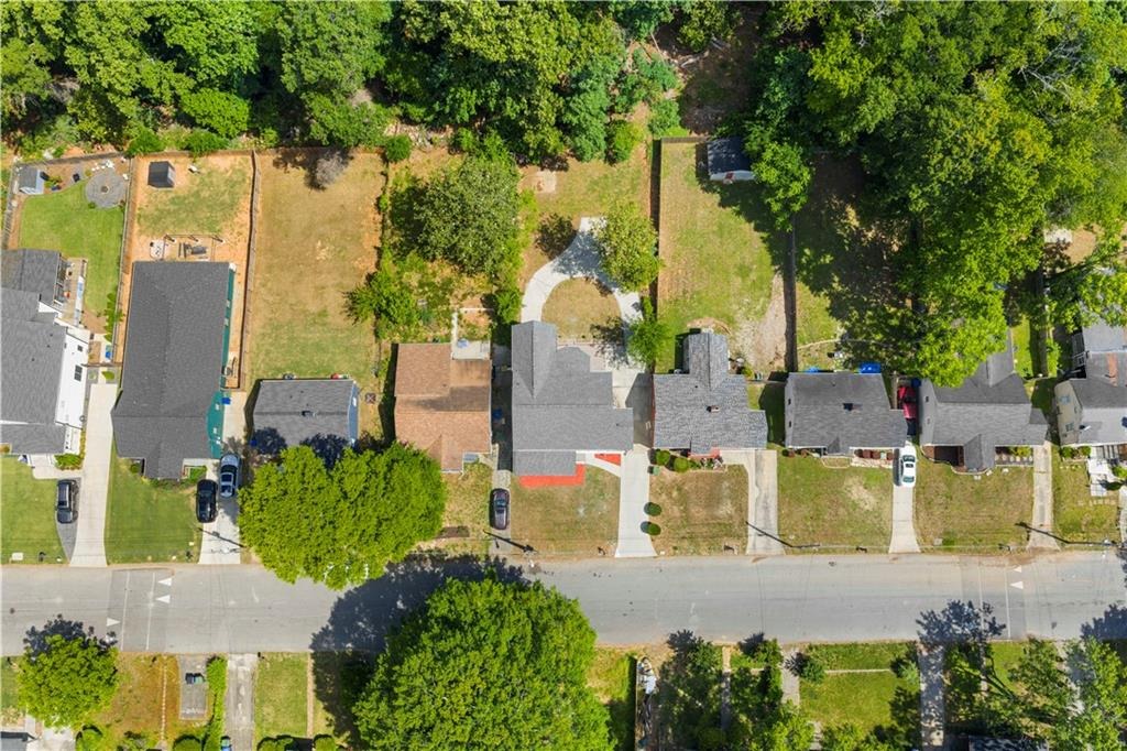 Derry Ave, Atlanta, GA 30310