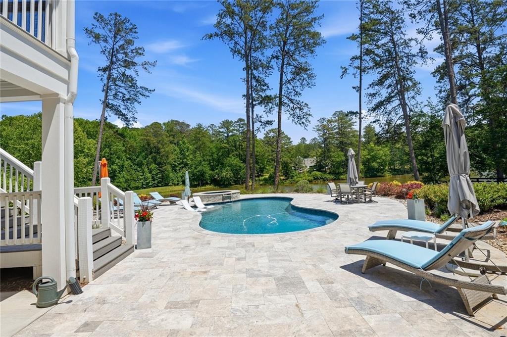 Redd Rd, Alpharetta, GA 30004