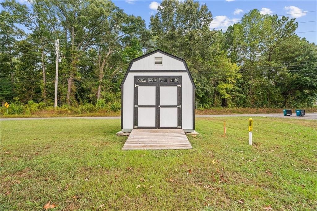 Pocket Rd, Sugar Valley, GA 30746