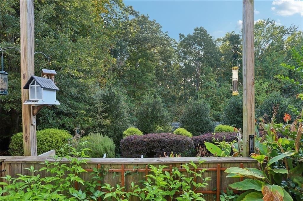 Kilmington Ct, Alpharetta, GA 30009