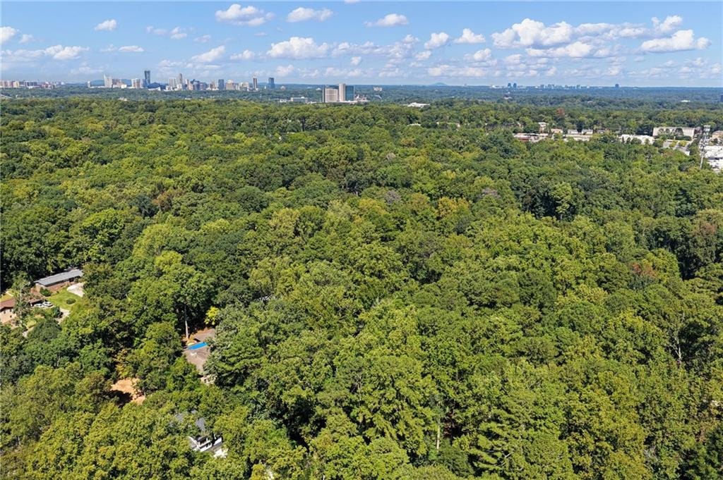 Mcconnell Dr, Decatur, GA 30033