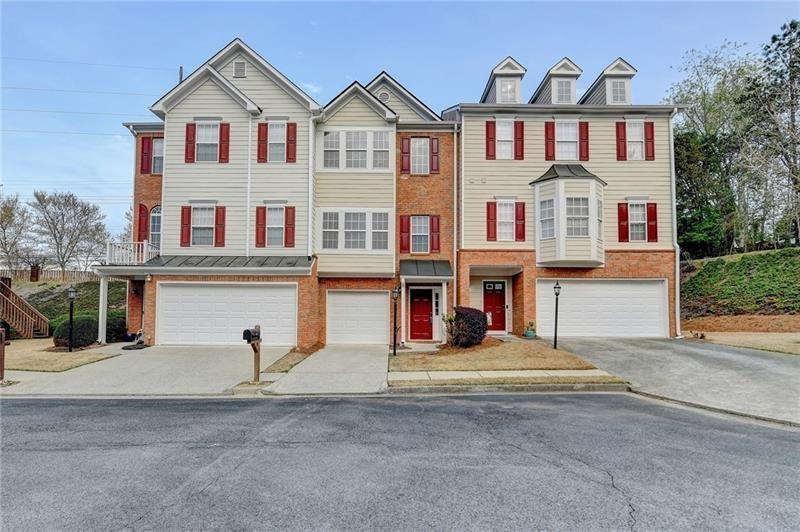 Turfway Park Ct, Sugar Hill, GA 30518