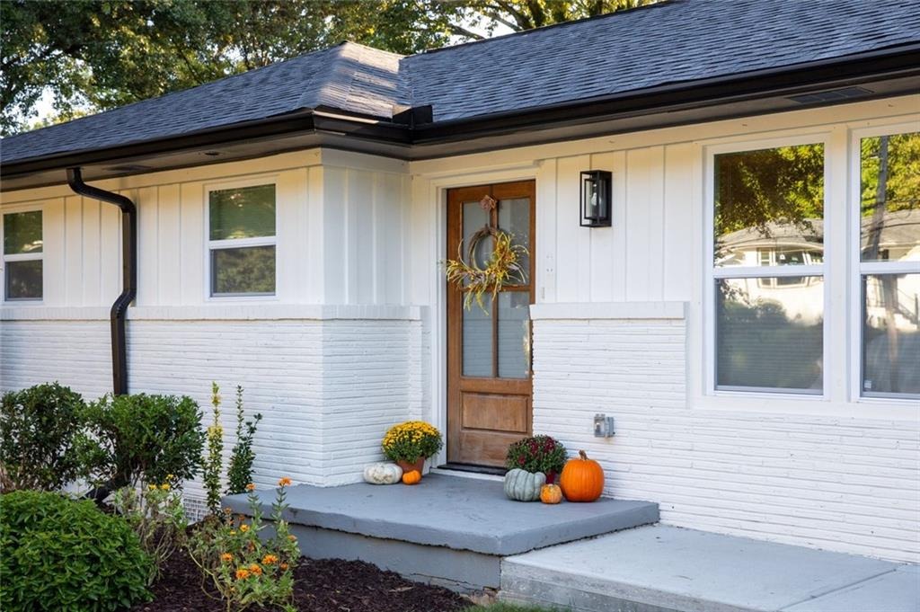 Glendale Dr, Decatur, GA 30032