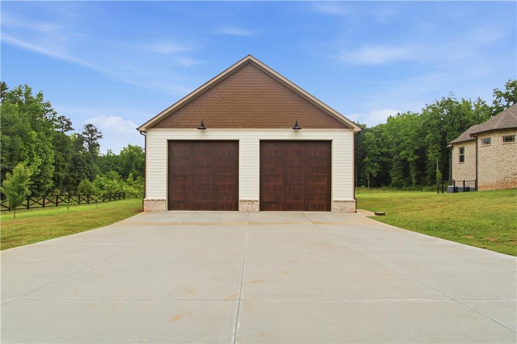 Roseberry Dr, Stockbridge, GA 30281