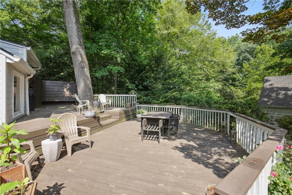 Moores Mill Rd, Atlanta, GA 30327