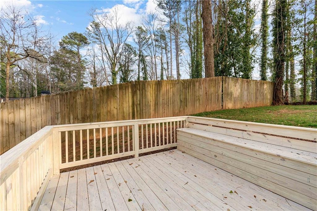 Dogwood Cir, Smyrna, GA 30080