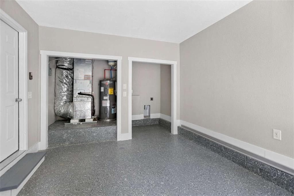 Kings Park Cir, Macon, GA 31217