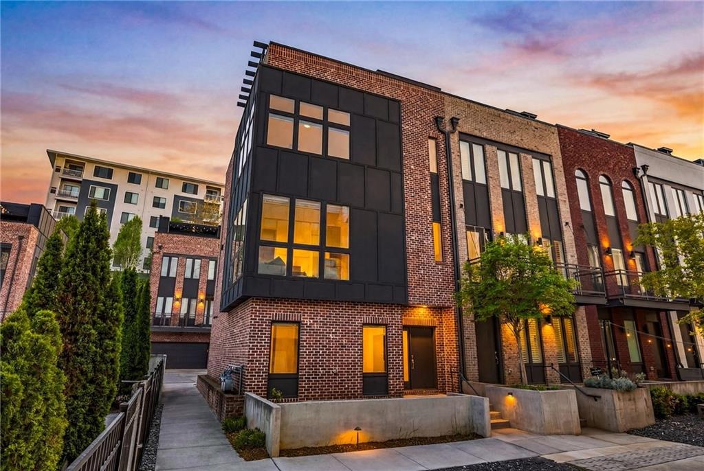 Chelsea Cir, Atlanta, GA 30318