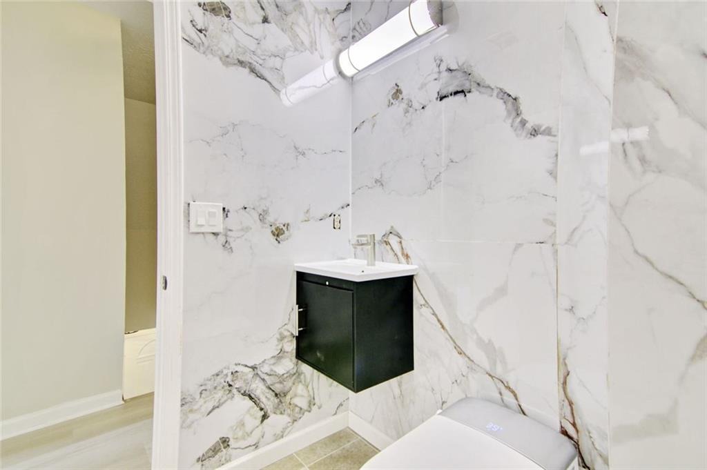 Regal Way, Lawrenceville, GA 30044