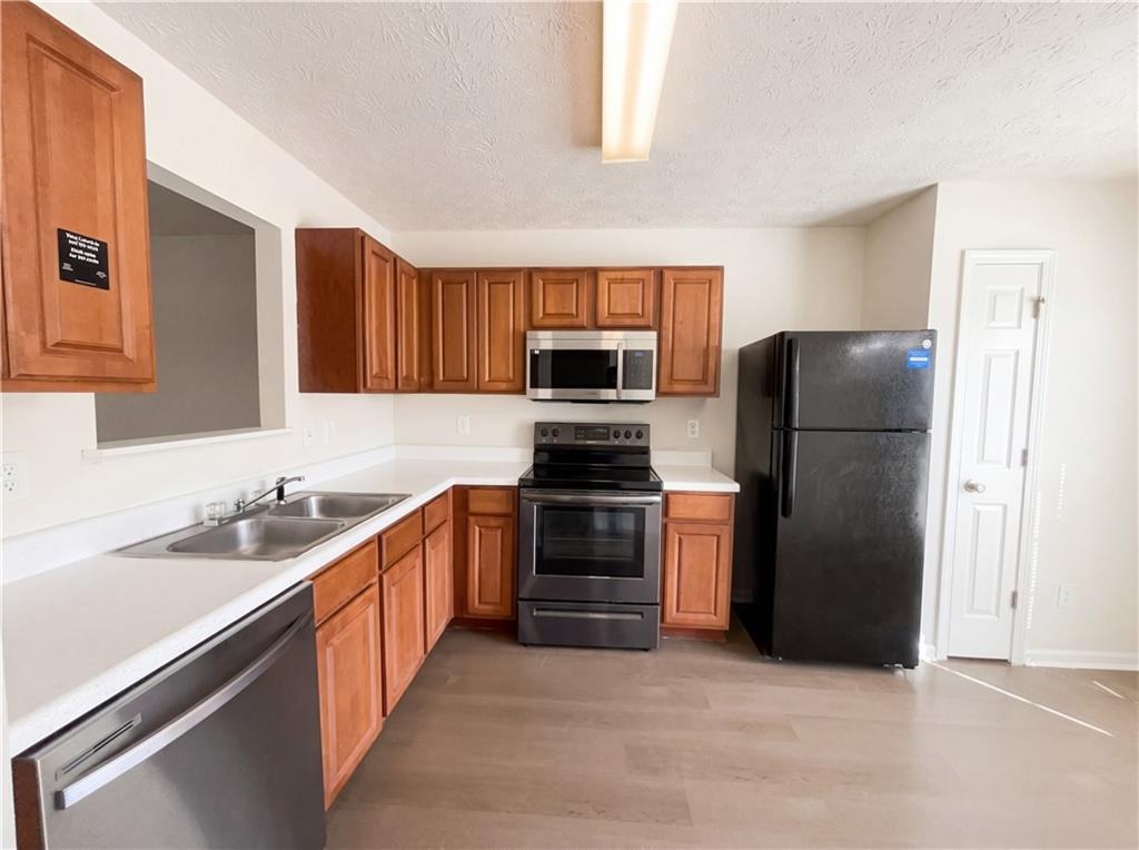 Browne Ct, Conley, GA 30288