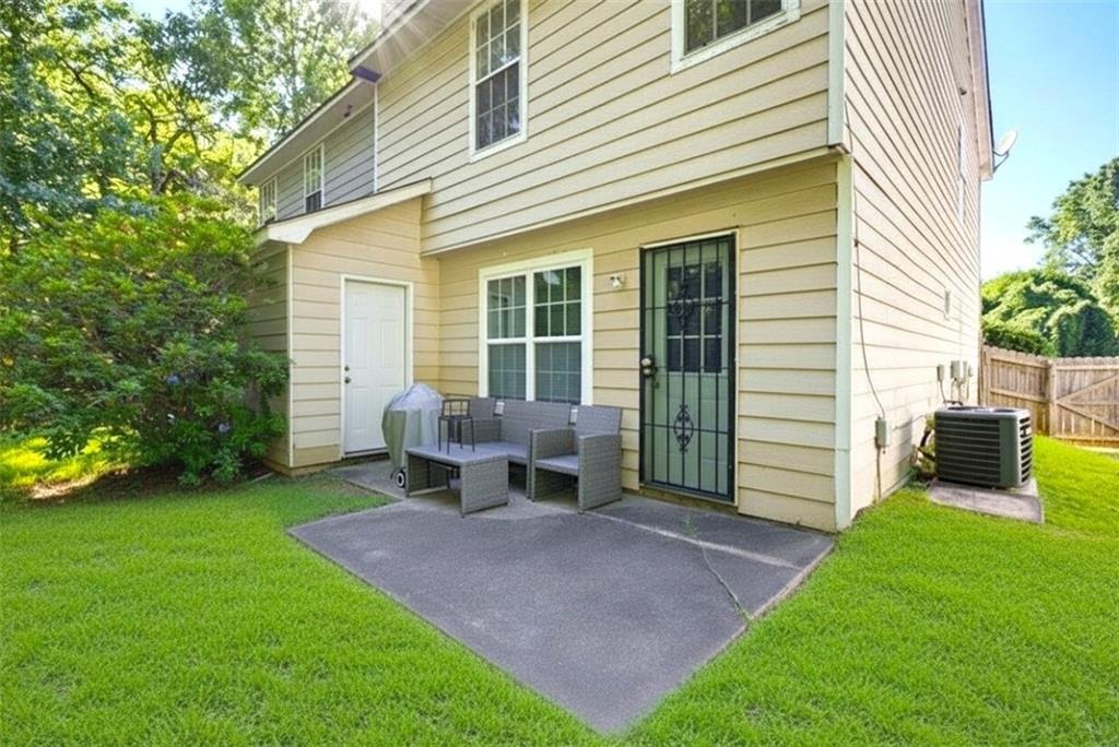 Wingfoot Ct, Decatur, GA 30035