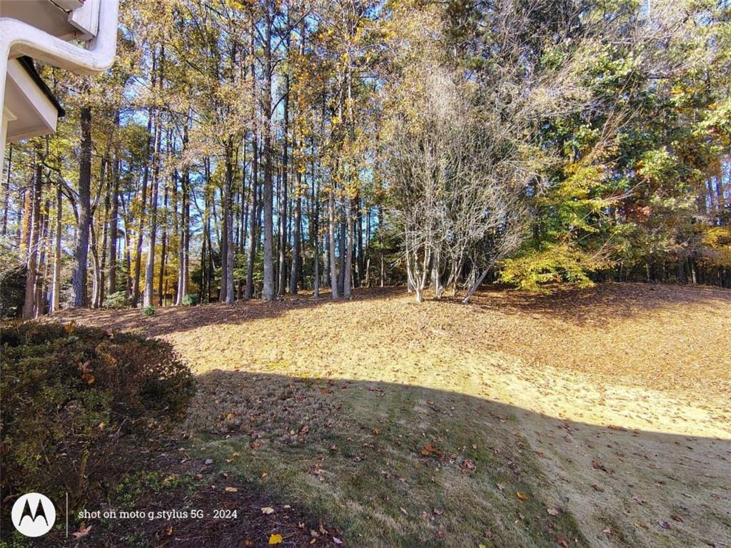 Huntshire Ln, Lilburn, GA 30047